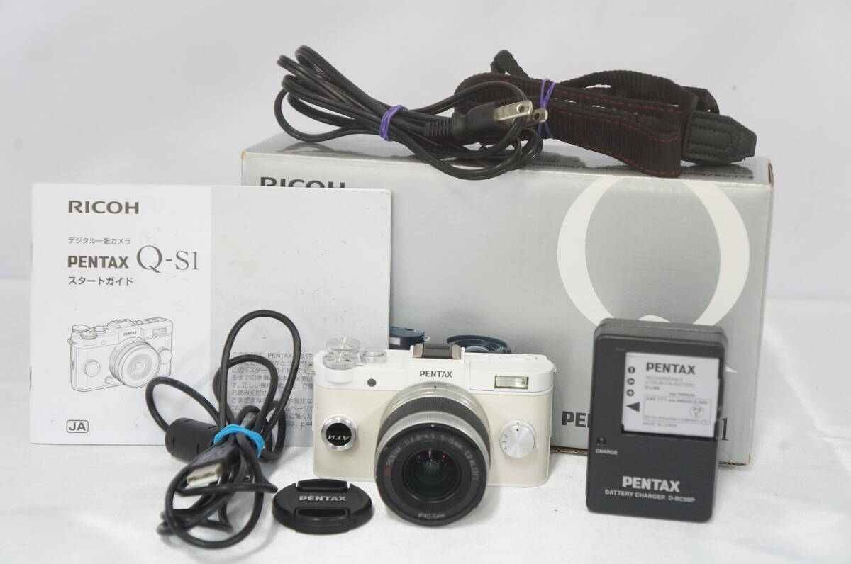 PENTAX Q-S1 】ホワイト バッテリーチャージャー付き【即日配送