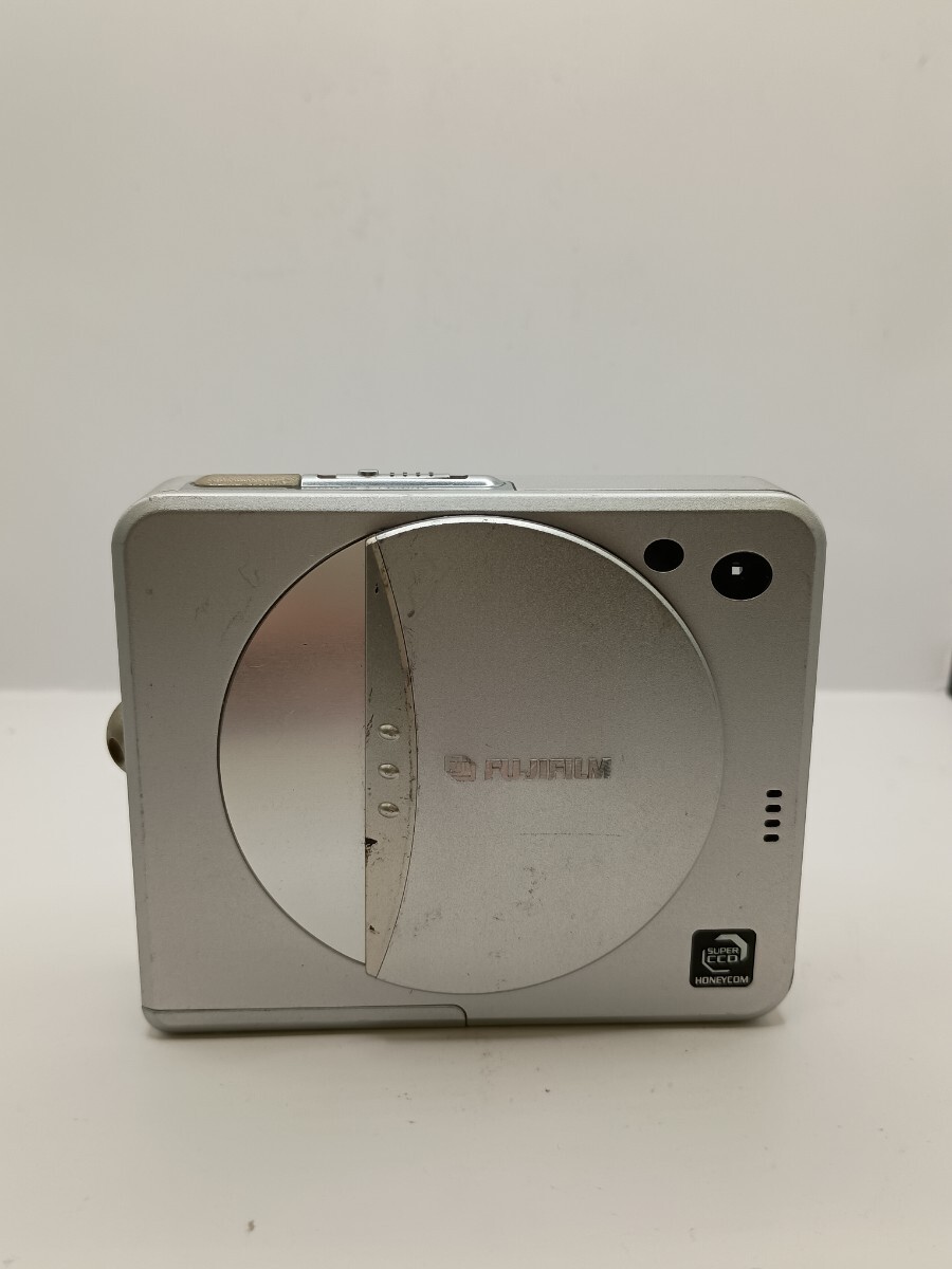 Yahoo!オークション -「fujifilm finepix 50i」の落札相場・落札価格