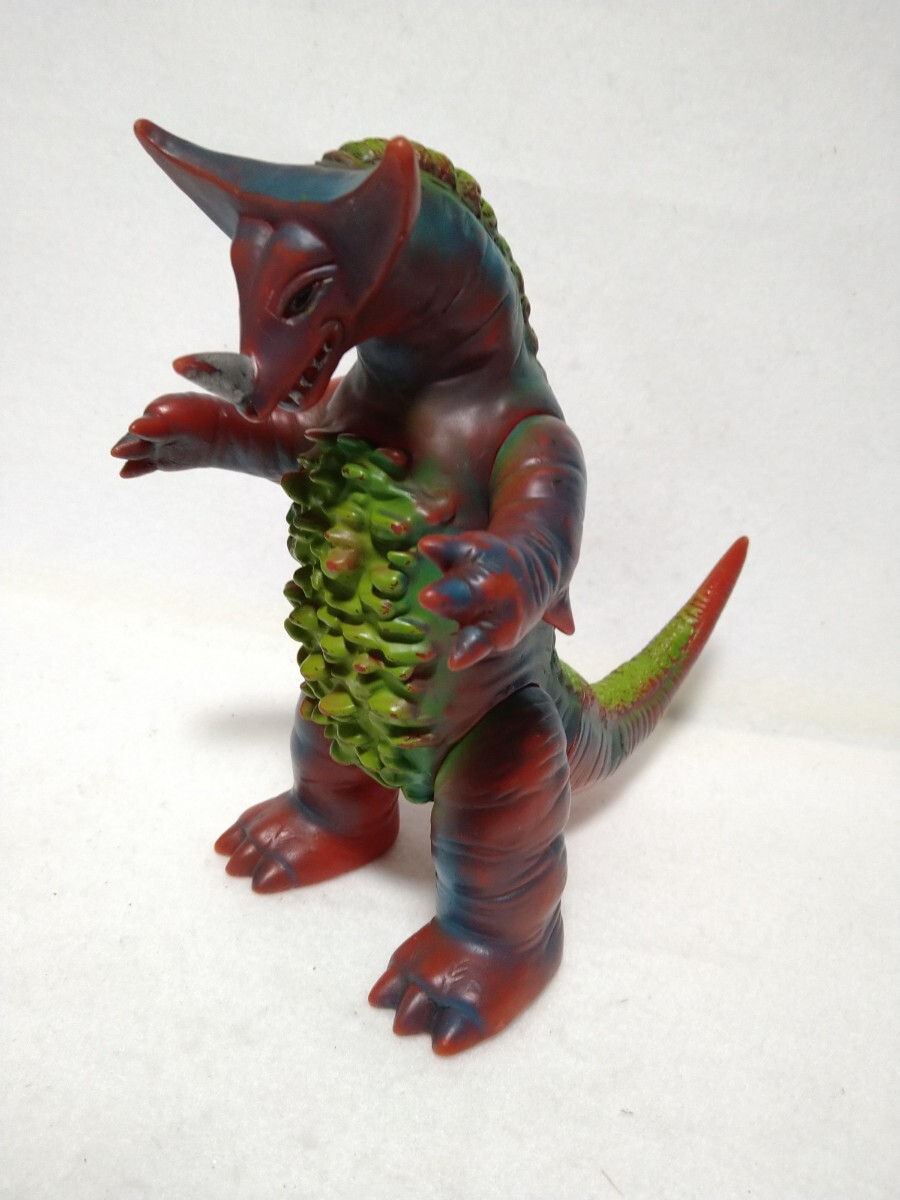 Yahoo!オークション -「ゴモラ・ソフビ」(ビンテージ) の落札相場