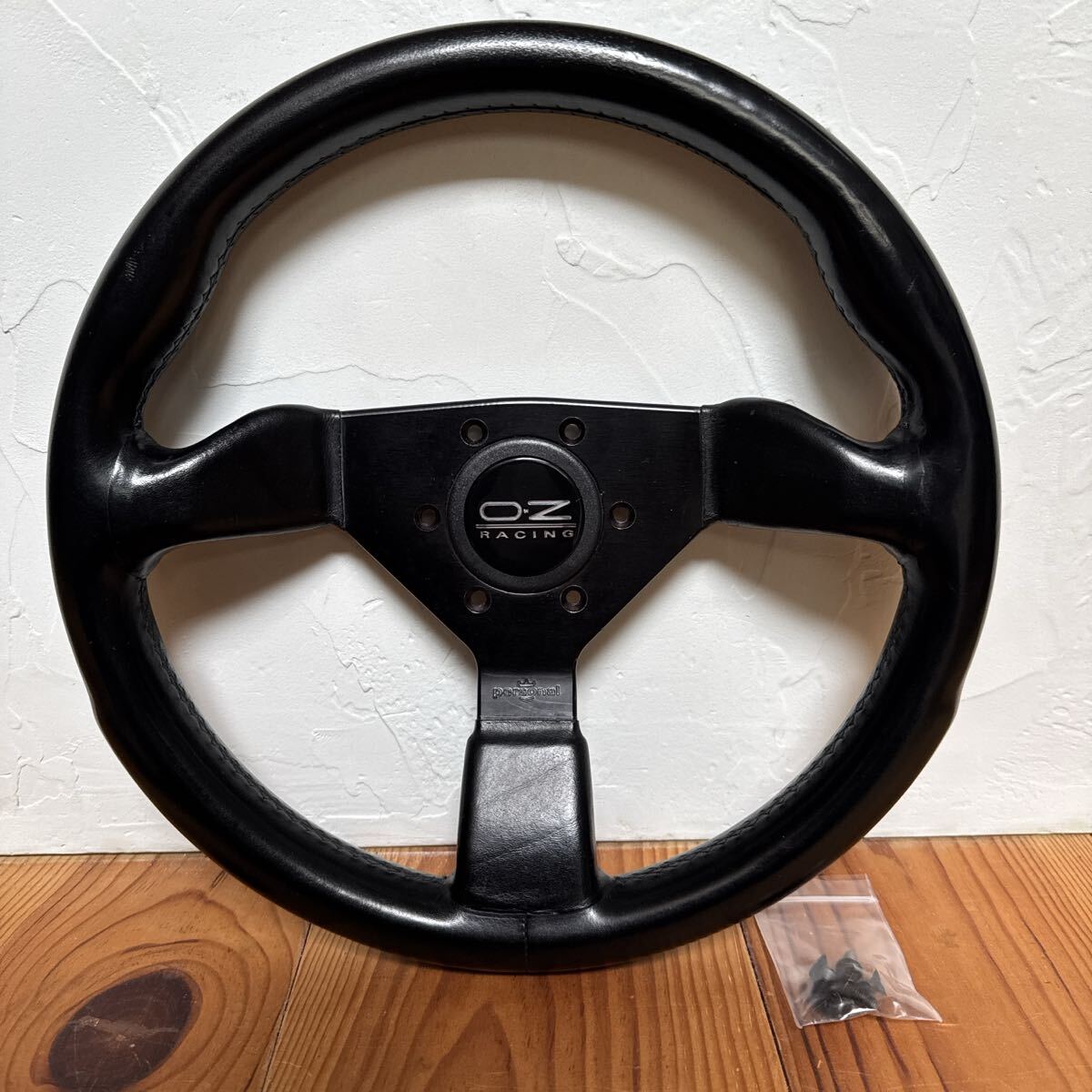 Yahoo!オークション -「oz racing」(ステアリング) (パーツ)の落札相場