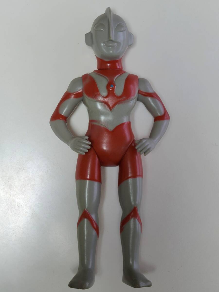 Yahoo!オークション -「ウルトラマン450」の落札相場・落札価格