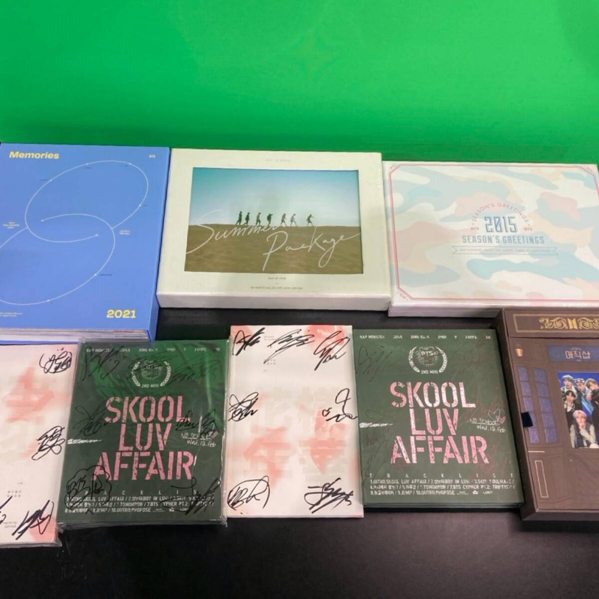 Yahoo!オークション -「bts 防弾少年団 サイン」の落札相場・落札価格