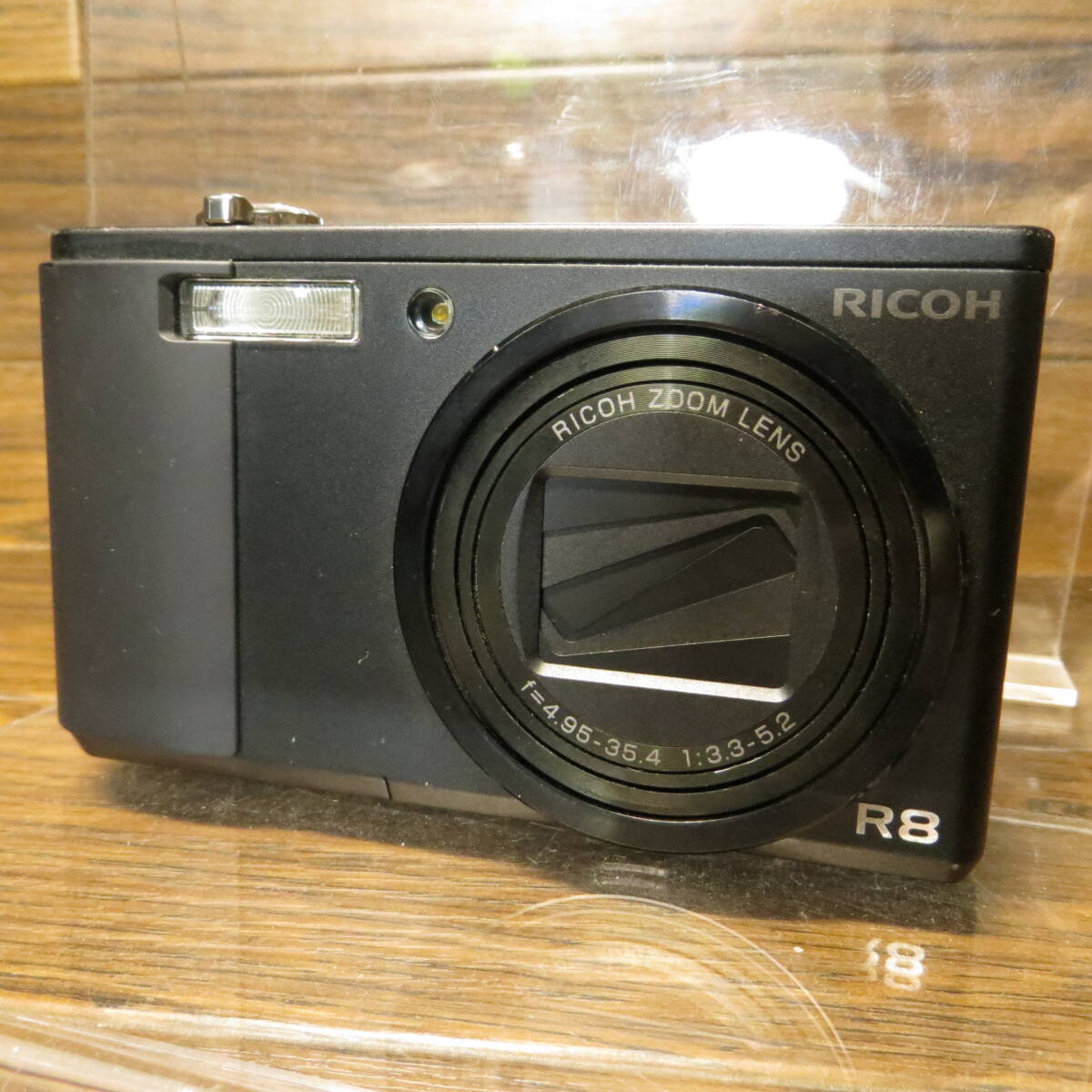 Yahoo!オークション -「ricohリコーr8デジタルカメラ」の落札相場