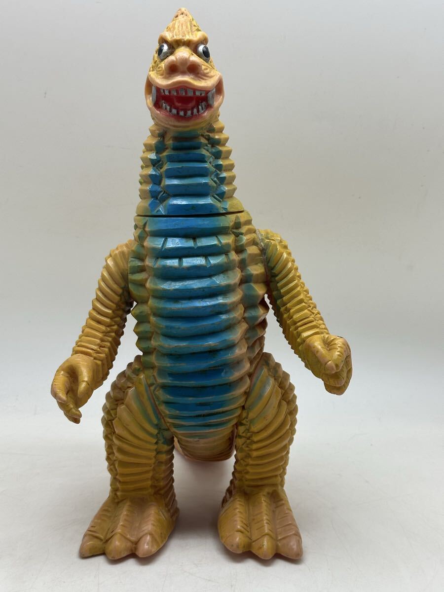 Yahoo!オークション -「ジャイアント レッドキング」(ソフビ