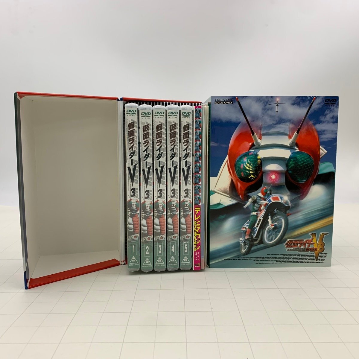 Yahoo!オークション -「仮面ライダーv3 dvd box」の落札相場・落札価格