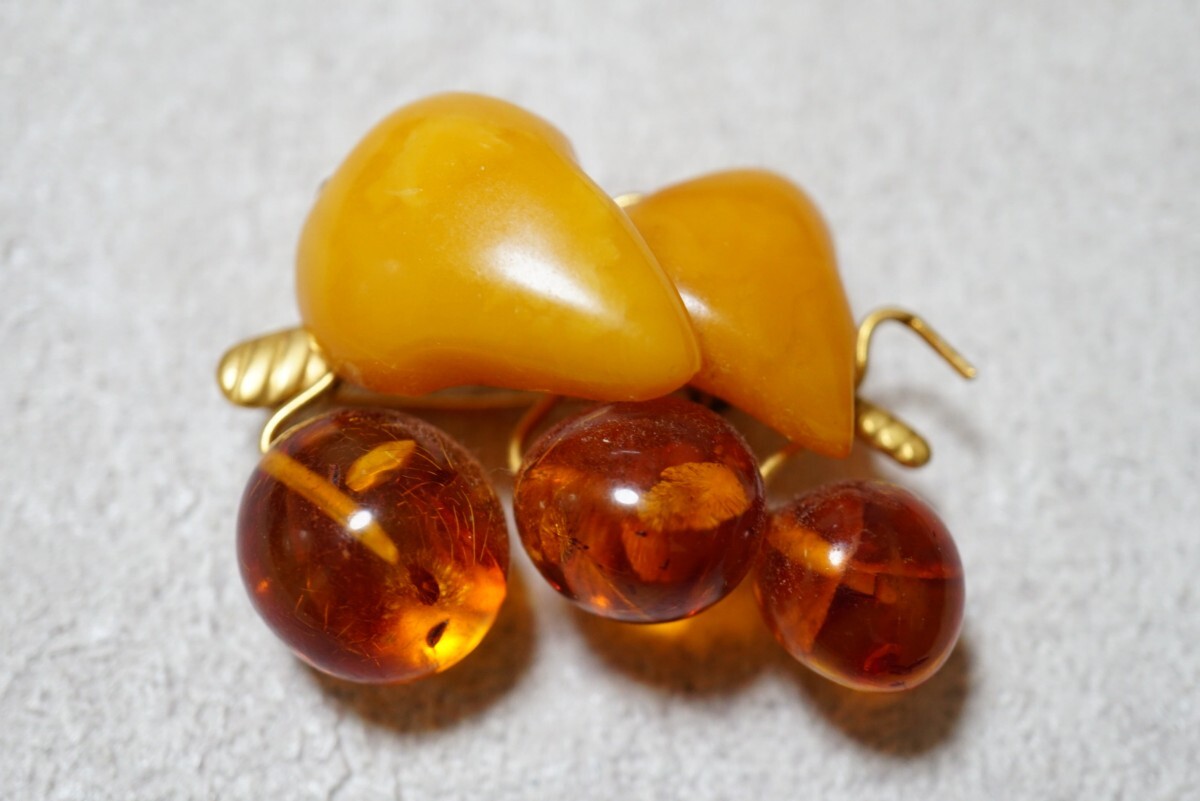 Yahoo!オークション -「ロイヤルアンバー」(ブローチ) (レディース