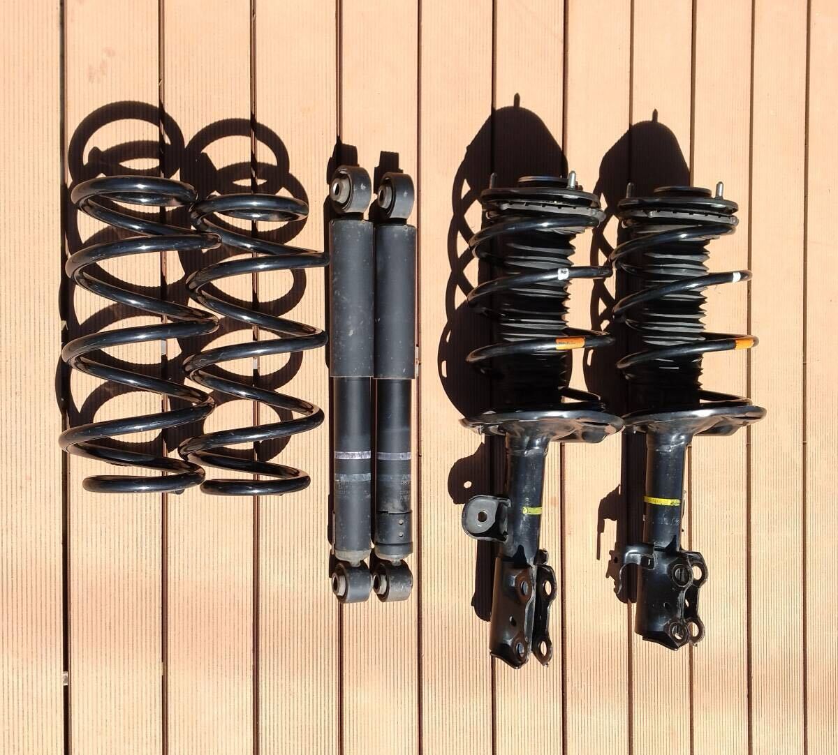 Yahoo!オークション -「アルファード 30 純正サスペンション」の落札