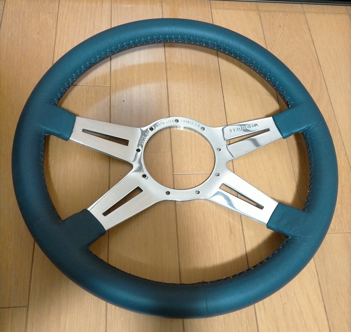 Yahoo!オークション -「lecarra レカラ」(その他) (ステアリング)の