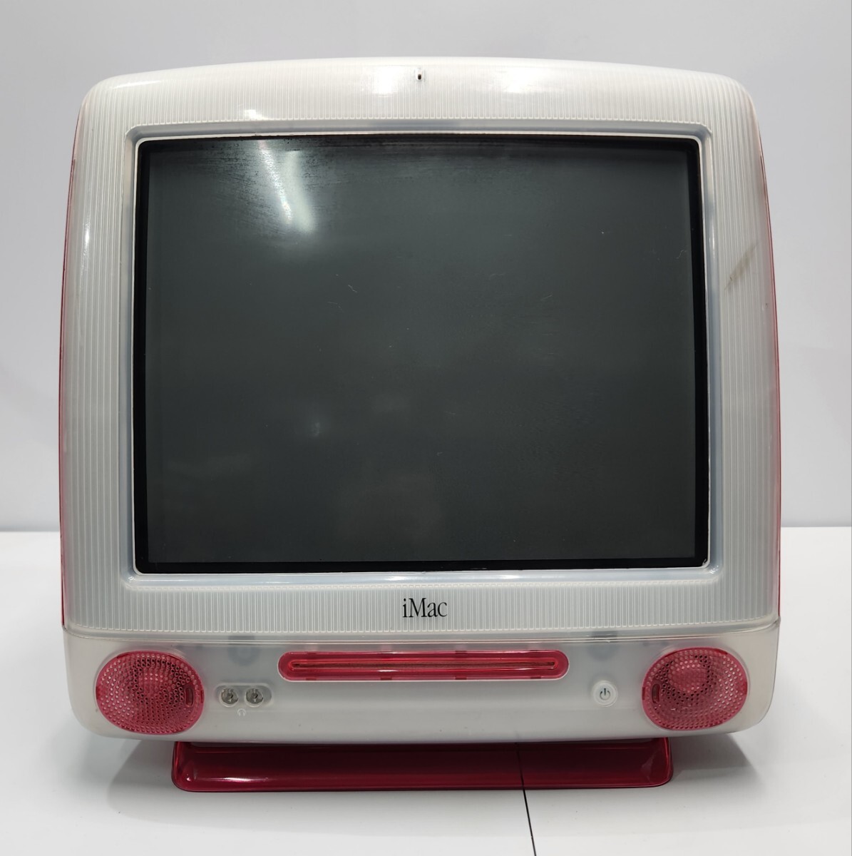 iMac g3 初代 赤 動作品 古いのでジャンク扱い iMac g3 初代 赤 動作品