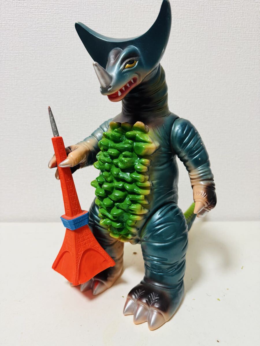 Yahoo!オークション -「タワー」(ソフビ) (ビンテージ)の落札相場