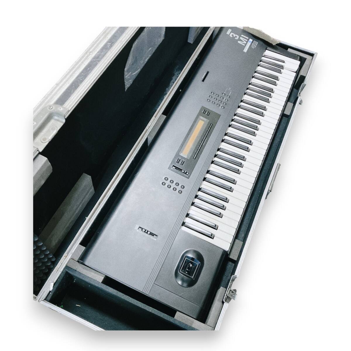 Yahoo!オークション -「korg m1 ケース」の落札相場・落札価格