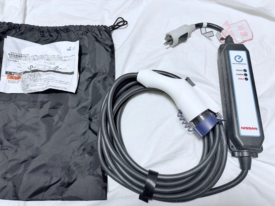 新ロゴタイプ 現行機種 日産リーフ充電ケーブル 6WX0A ⑤｜Yahoo