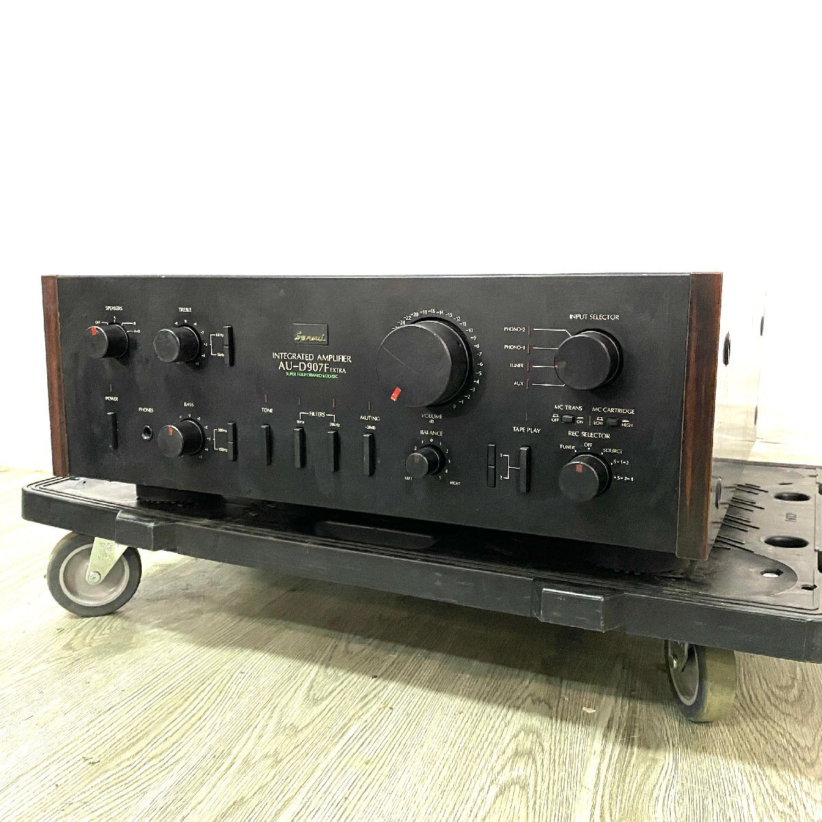 Yahoo!オークション -「sansui au-d907f extra」の落札相場・落札価格