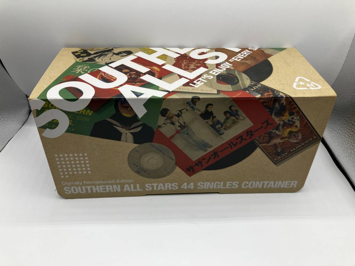 Yahoo!オークション -「サザンオールスターズ 44 singles container