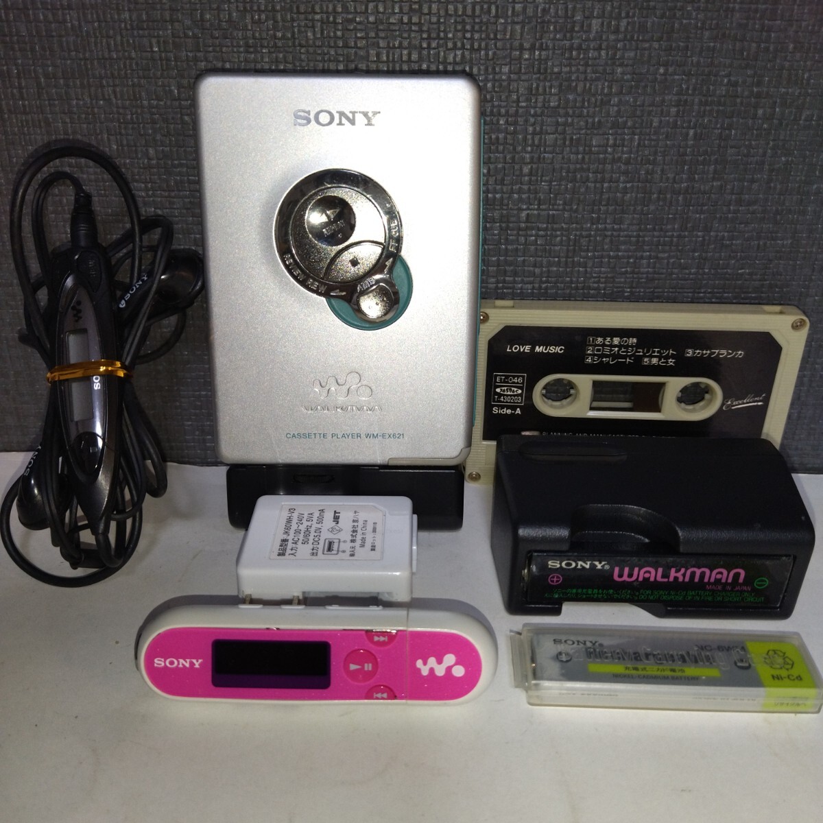 SONY カセットウォークマン WM-EX621 クリアボディ Amazon | SONY