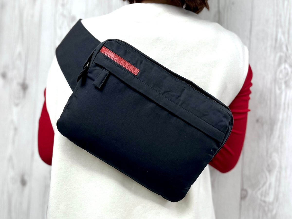 Yahoo!オークション -「プラダスポーツ ウエストポーチ」の落札相場