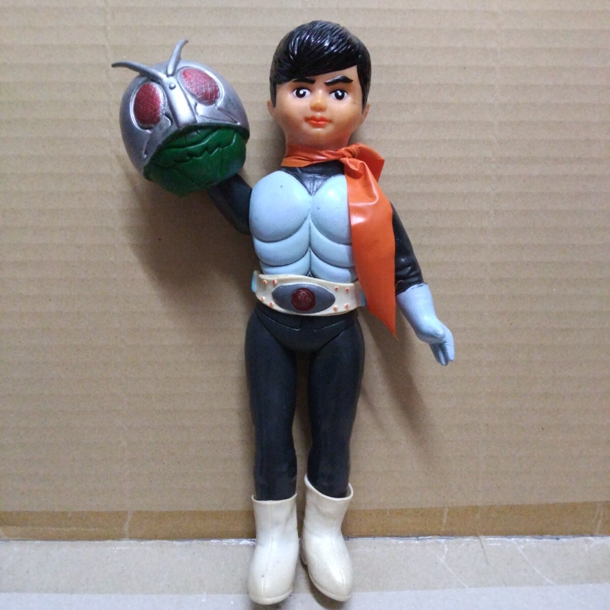 Yahoo!オークション -「仮面ライダー 面取れソフビ」の落札相場・落札価格