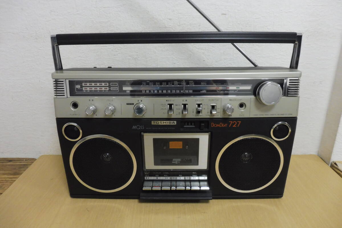 Yahoo!オークション -「toshiba 東芝 ラジカセ bombeat」(カセット