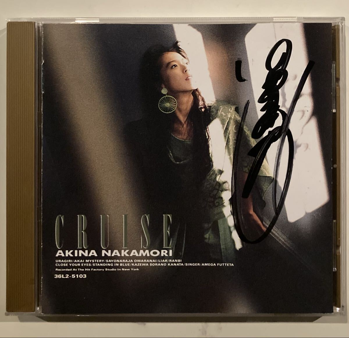 Yahoo!オークション -「中森明菜ゴールドcd」の落札相場・落札価格