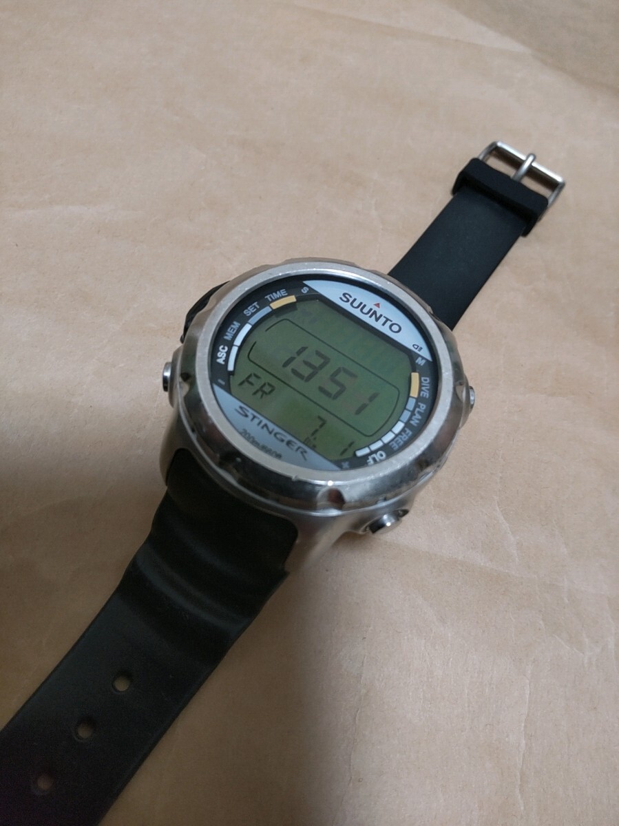 Yahoo!オークション -「suunto stinger」(ダイブコンピュータ) (重器材