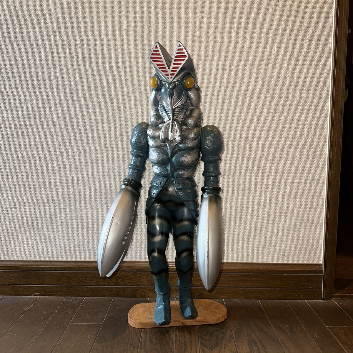 Yahoo!オークション -「バルタン星人 1990」(バルタン星人) (怪獣