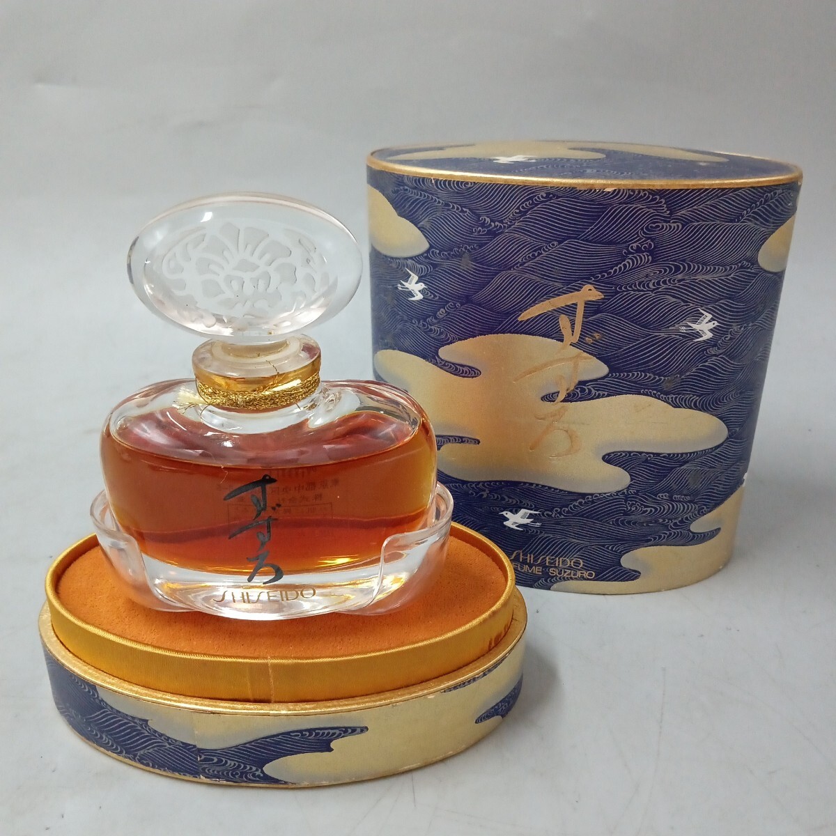 Yahoo!オークション -「資生堂 香水 すずろ」の落札相場・落札価格