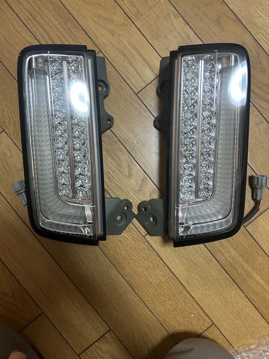 Yahoo!オークション -「ヴァレンティ e52 テール」の落札相場・落札価格