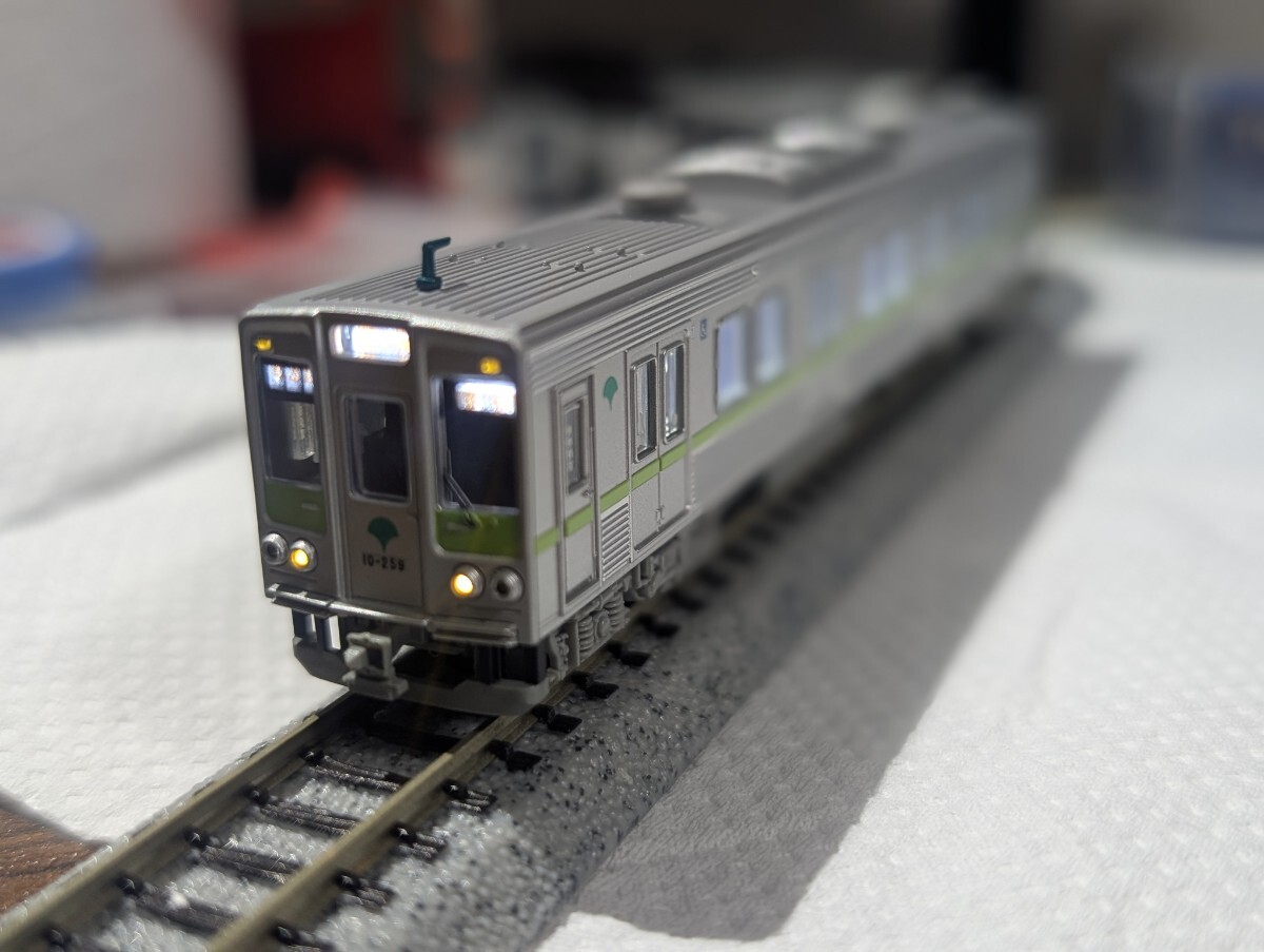 Yahoo!オークション -「都営新宿線10-000」(Nゲージ) (鉄道模型)の落札