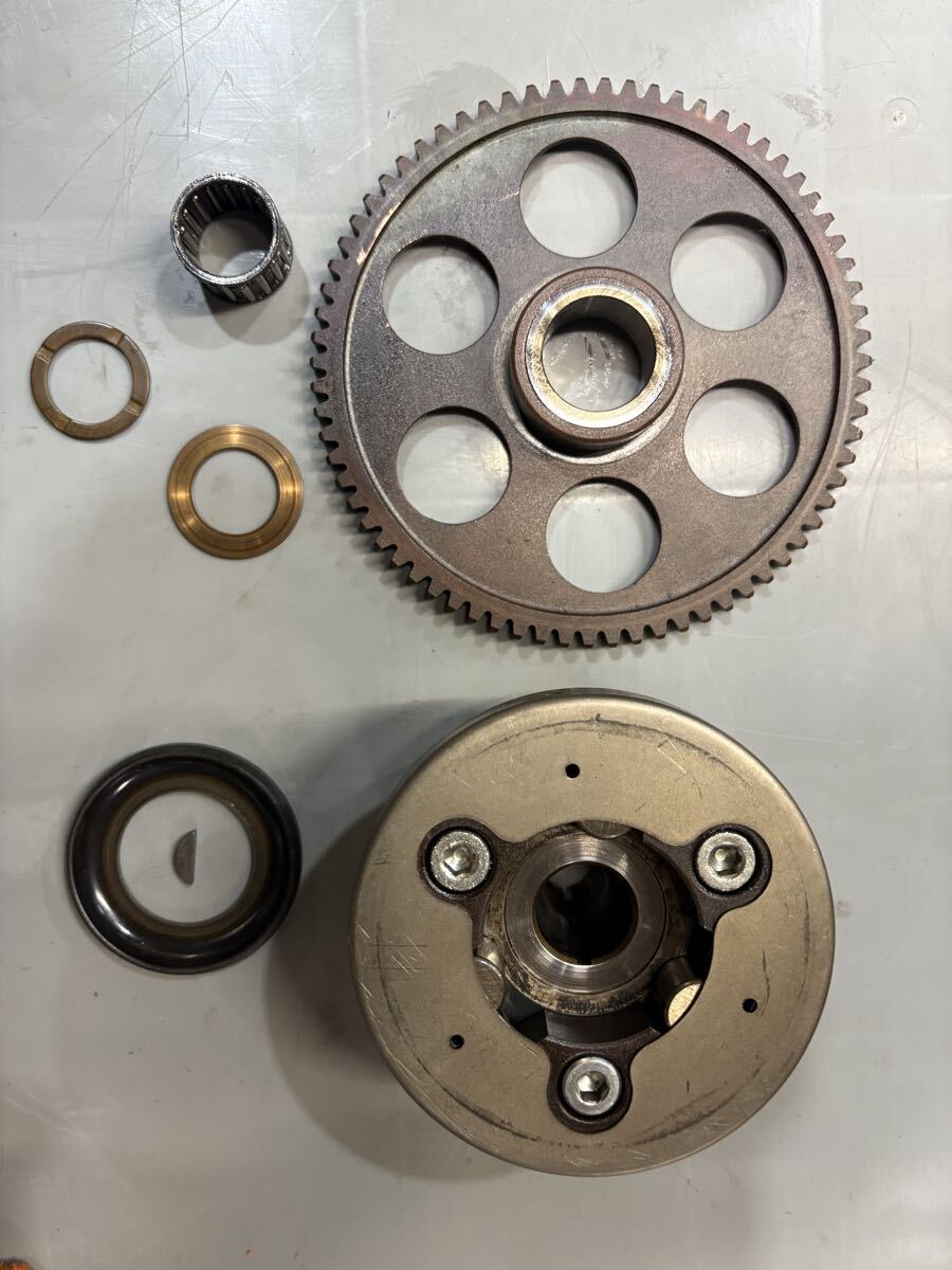 Yahoo!オークション -「z1ワンウェイクラッチ」の落札相場・落札価格