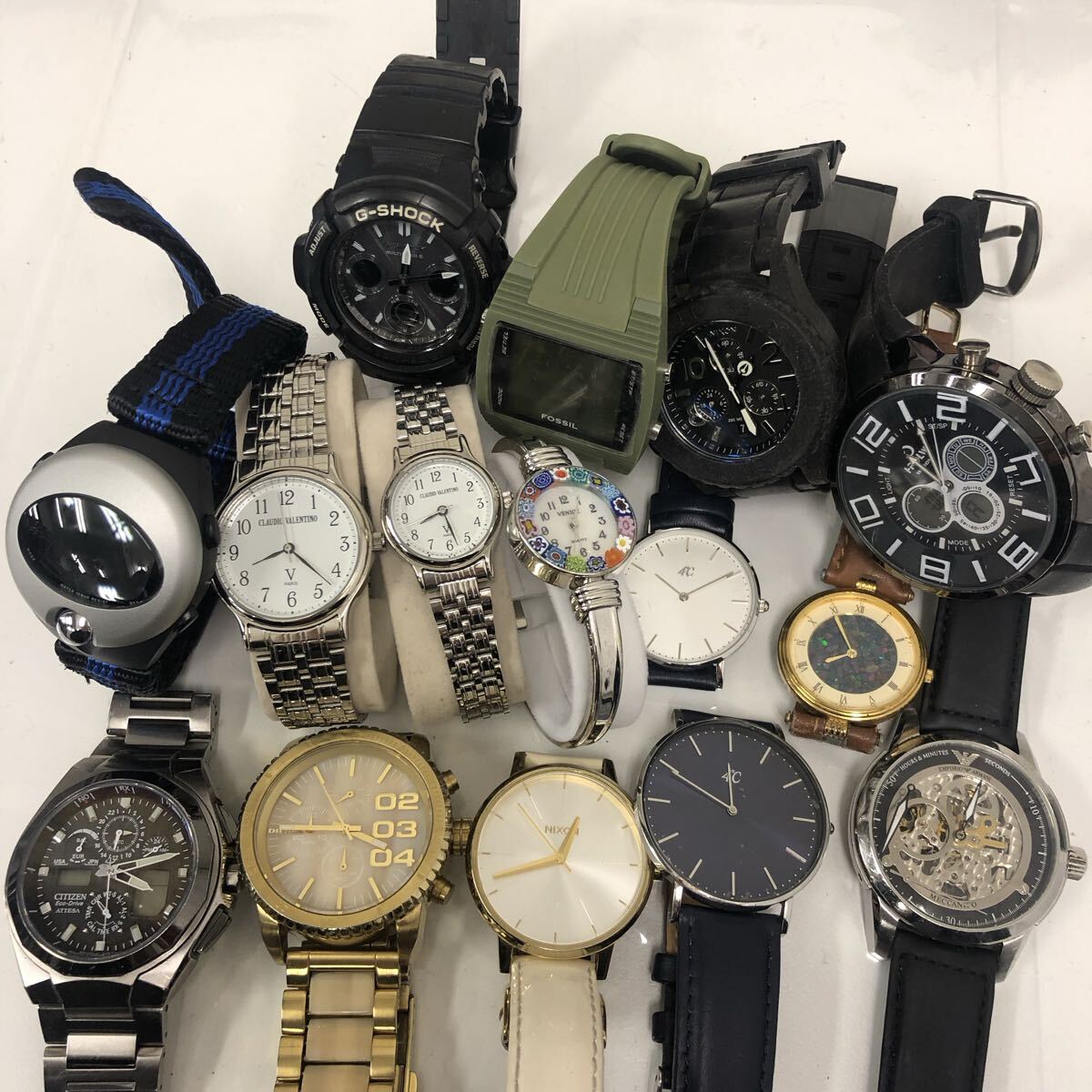 Yahoo!オークション -「nixon 時計」(ファッション) の落札相場・落札価格