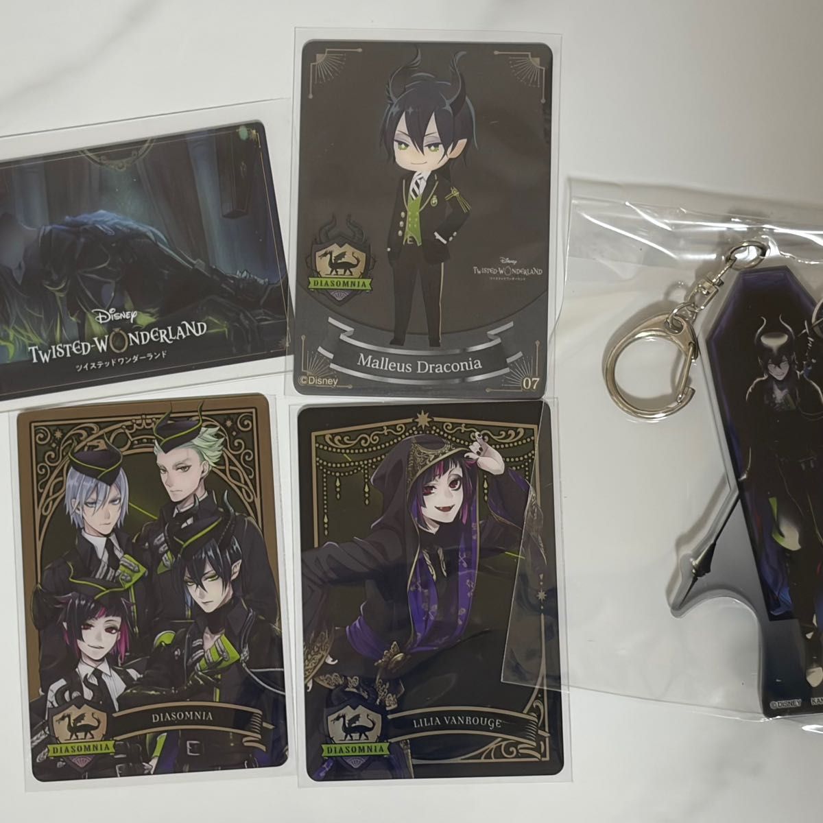 ツイステッドワンダーランド マレウス・ドラコニア 4周年 ビッグ缶