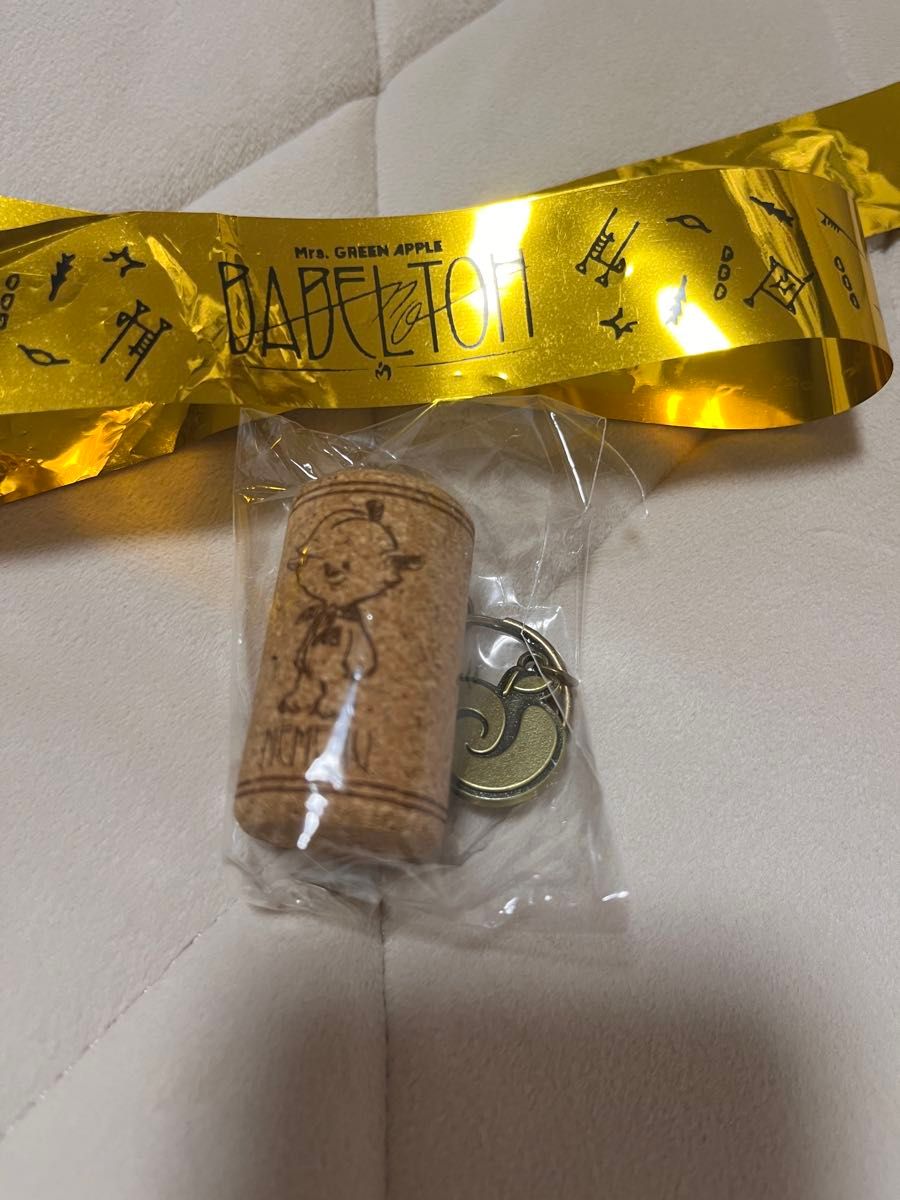 Mrs GREEN APPLE JAM'Sくじ メメルコルクキーホルダー｜Yahoo!フリマ