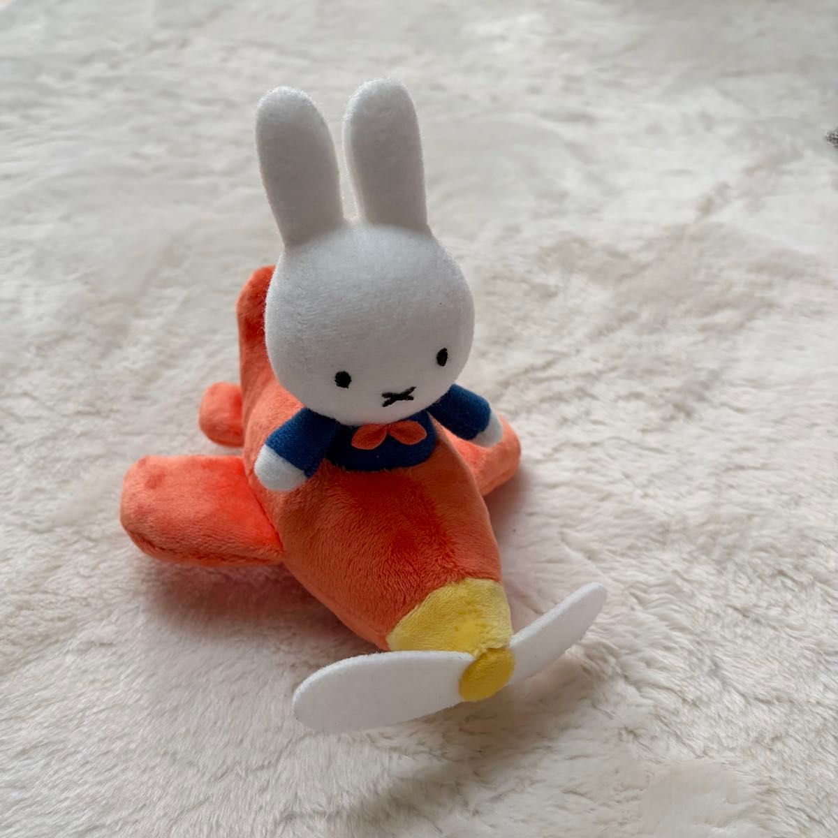 ハウステンボス限定 クリスマスミッフィー マスコットキーチェーン