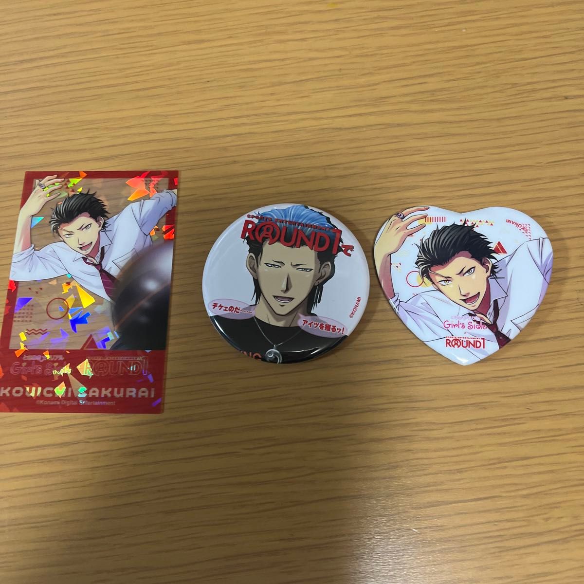 新品・ときメモgs ラウンドワンコラボ ハート缶バッジ ホログラム