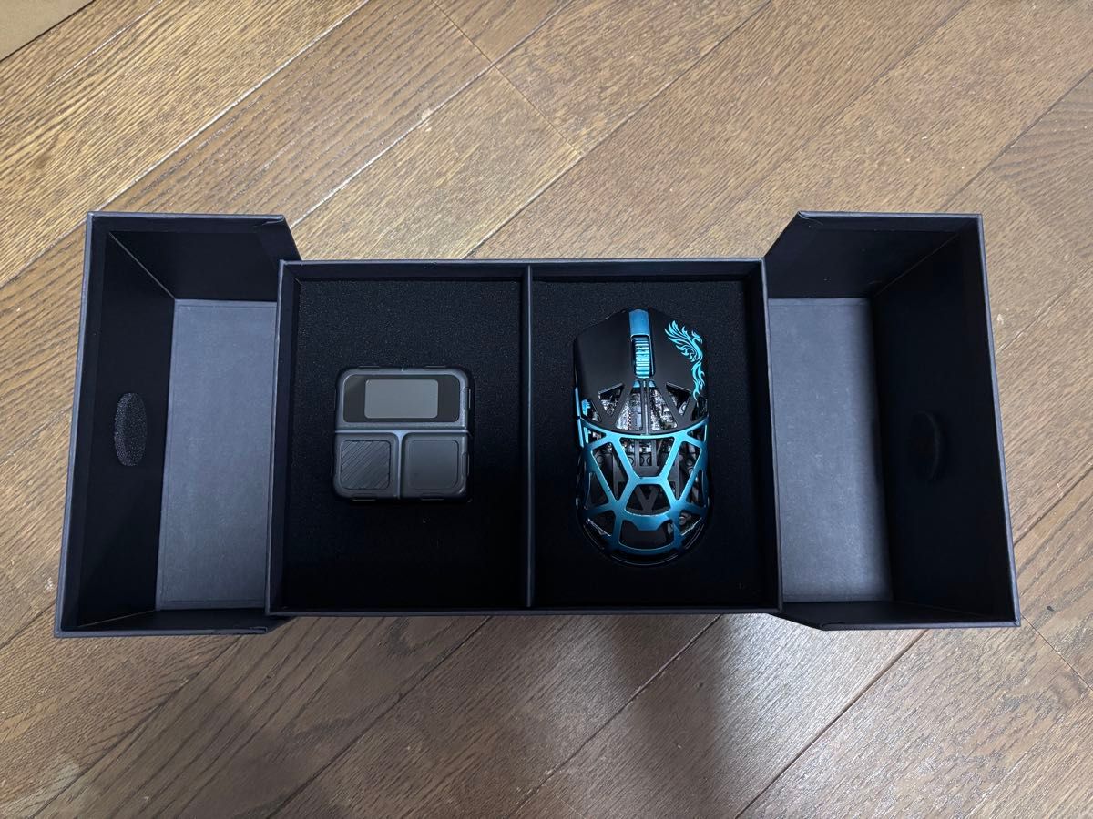 新品未開封】Wlmouse 幻-HUAN- Nekko 液晶ネコ型ドングル｜Yahoo