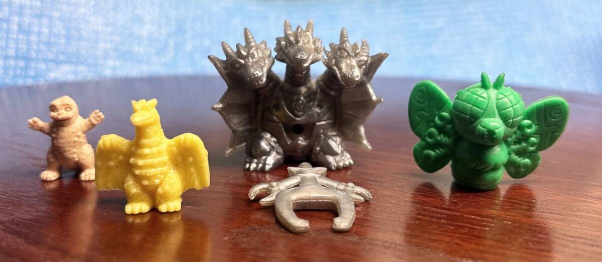 Yahoo!オークション -「ゴジラ怪獣軍団」の落札相場・落札価格