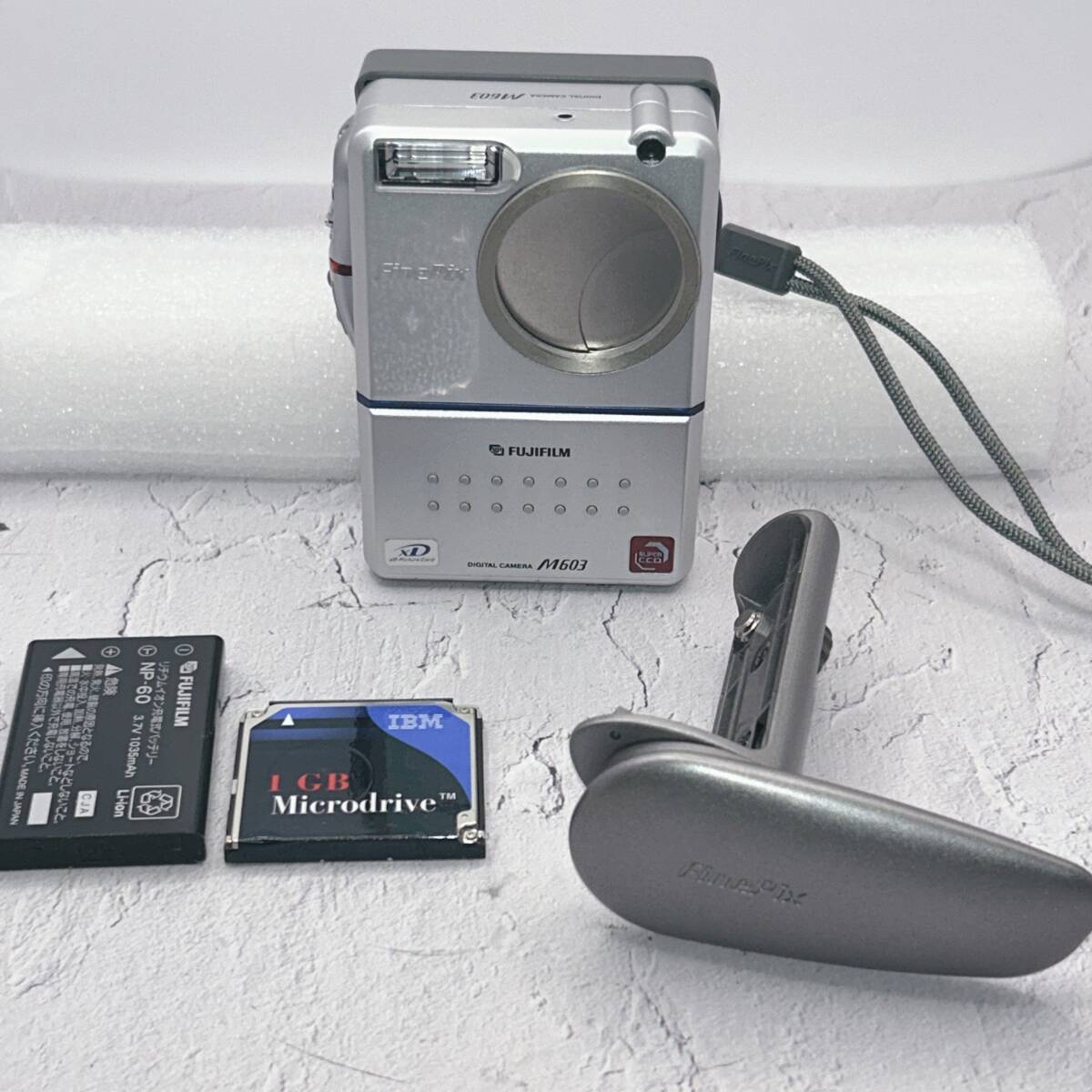 Yahoo!オークション -「fujifilm finepix m603」の落札相場・落札価格