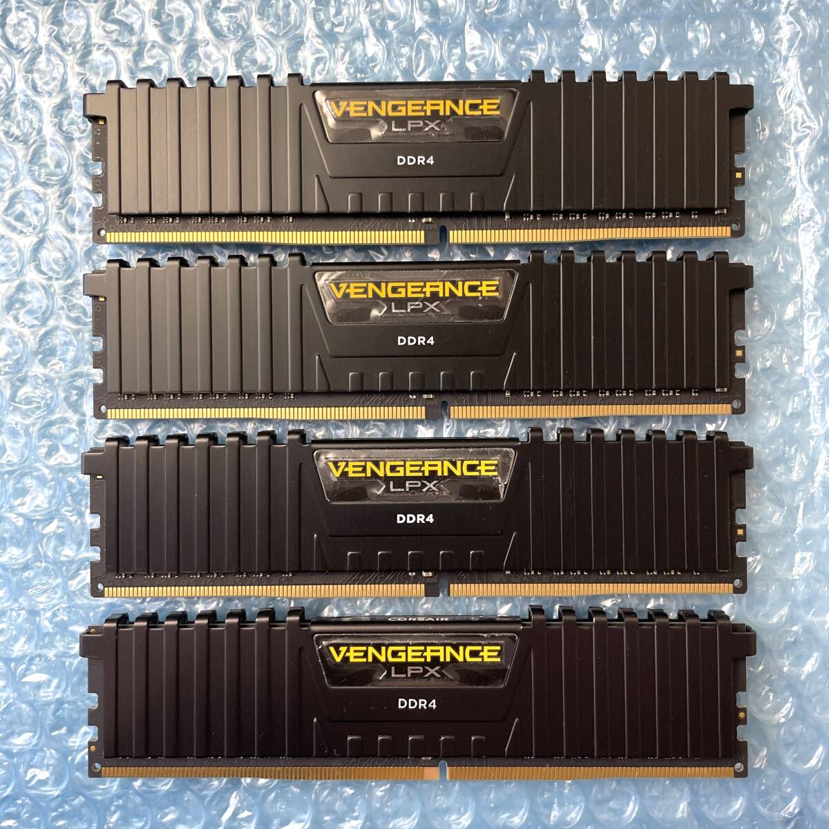Yahoo!オークション -「corsair ddr4 8gb」の落札相場・落札価格