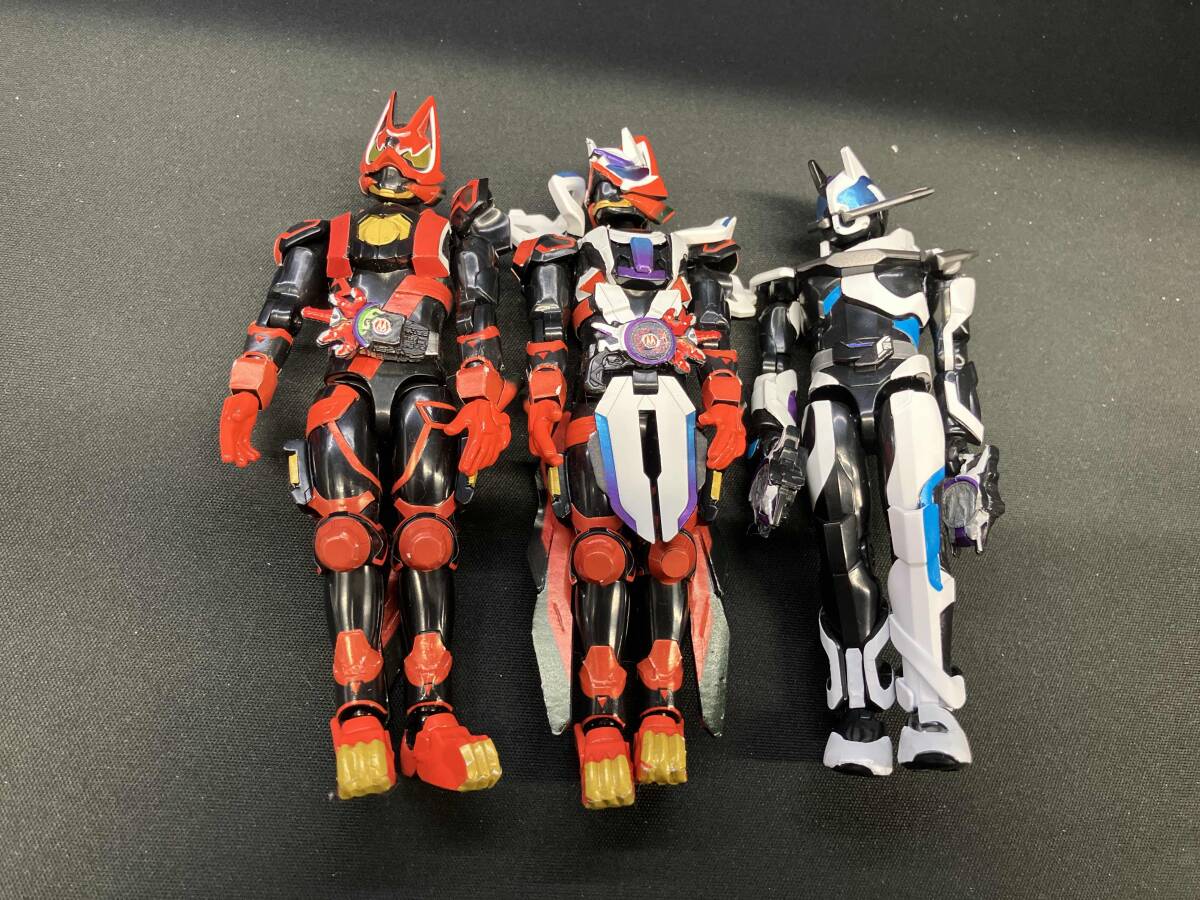 Yahoo!オークション -「レーザーブースト 装動」の落札相場・落札価格