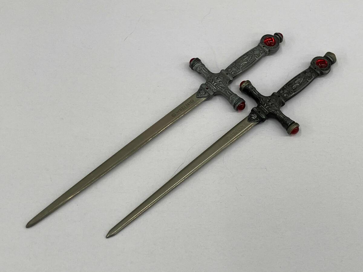 Yahoo!オークション -「グリフィンドールの剣」の落札相場・落札価格