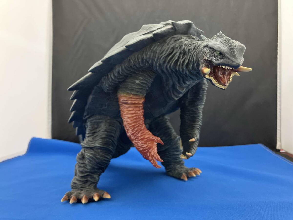 Yahoo!オークション -「ガメラ3 ハイグレードフィギュア」の落札相場