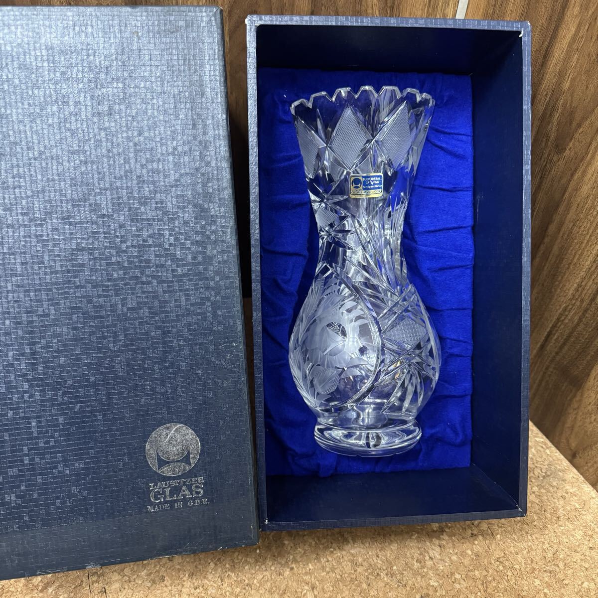 Yahoo!オークション -「ドレスデン 花瓶」の落札相場・落札価格