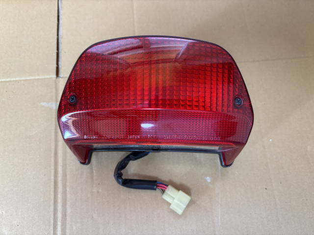Yahoo!オークション -「カワサキ ゼファー400」(テールランプ) (純正品