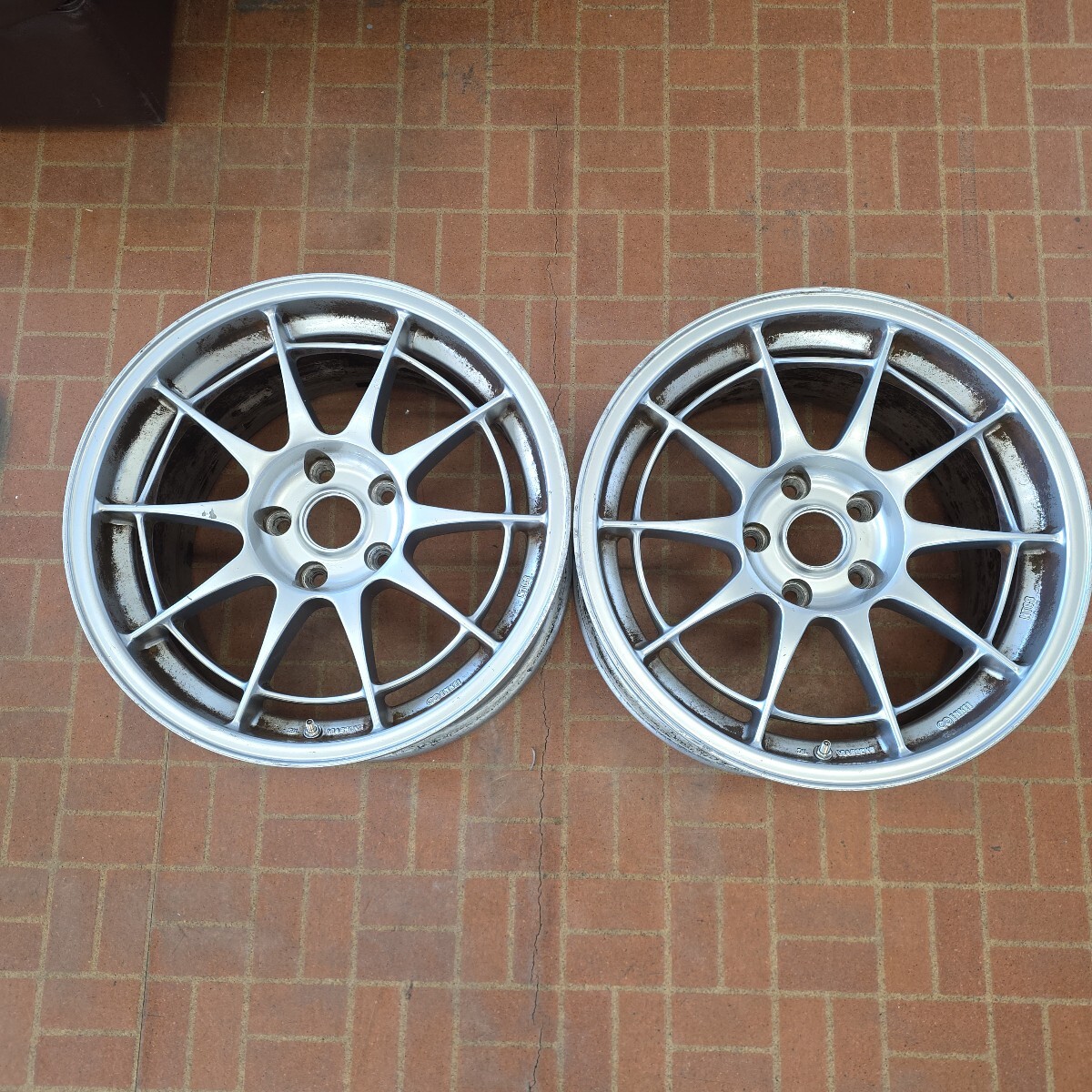 Yahoo!オークション -「nt03 17インチ 9j」の落札相場・落札価格