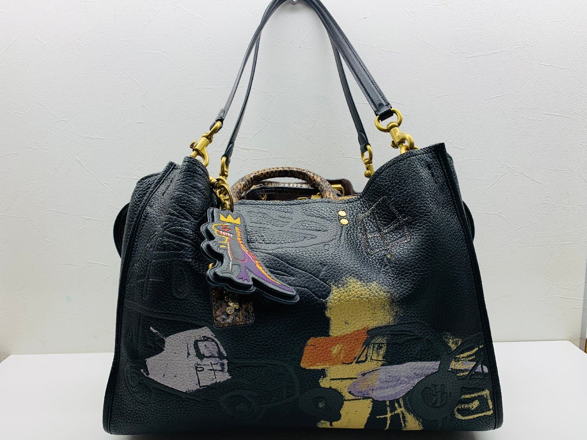 Yahoo!オークション -「バスキア」(コーチ) (こ)の落札相場・落札価格