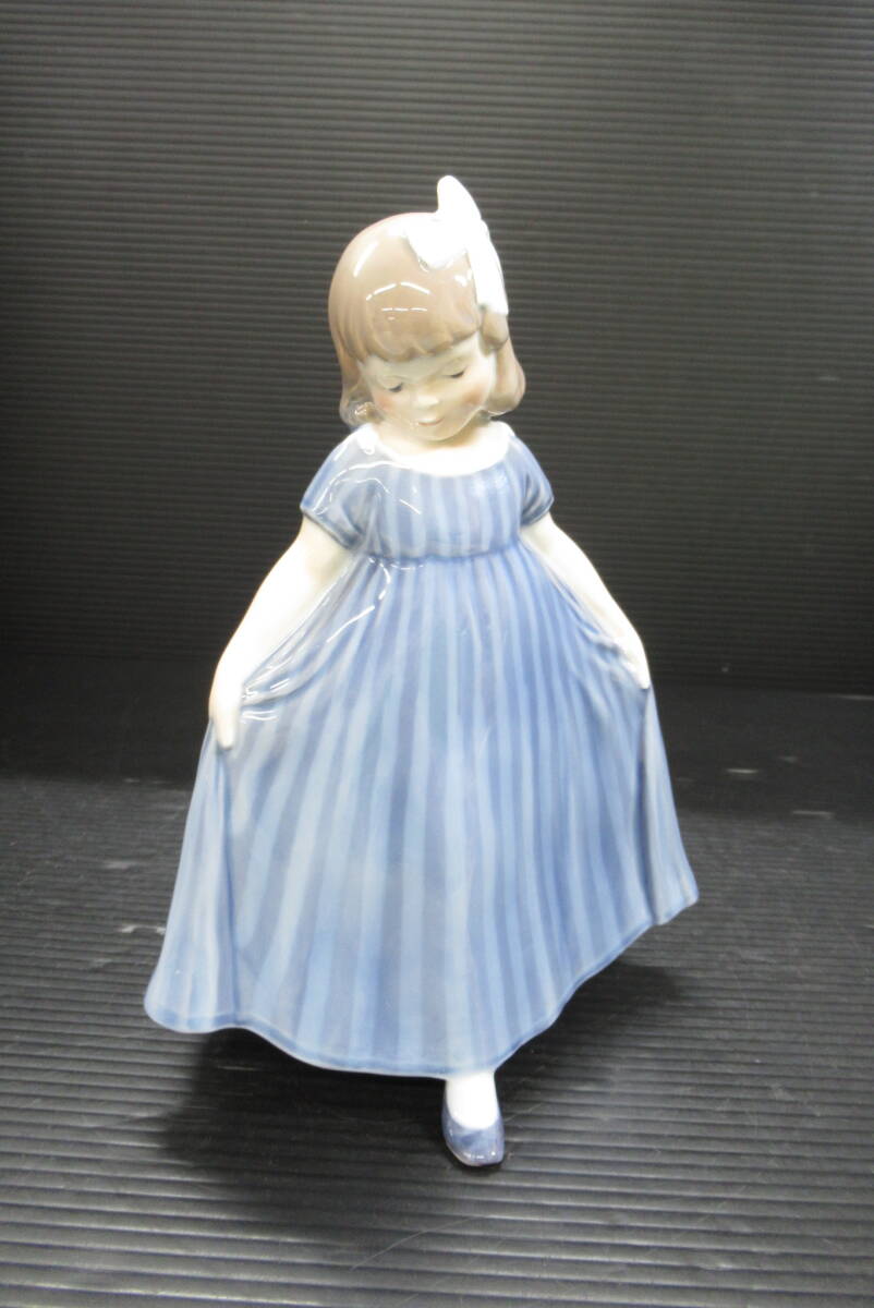 Yahoo!オークション -「少女」(ロイヤルコペンハーゲン) (西洋陶磁)の