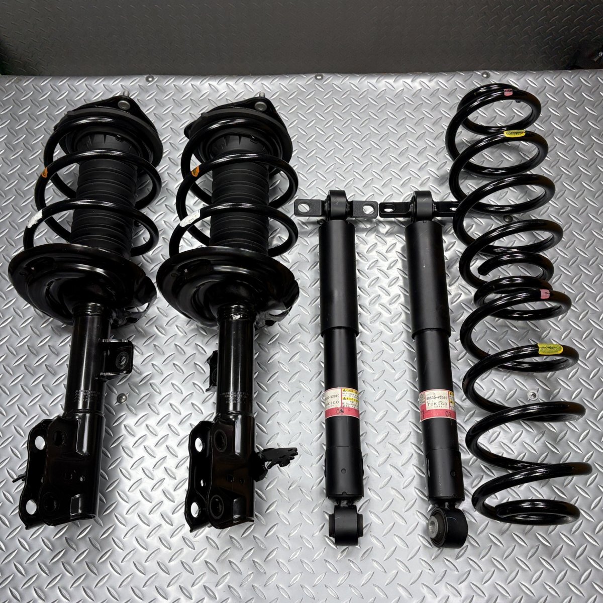 Yahoo!オークション -「ヴェルファイア 純正 サス」の落札相場・落札価格