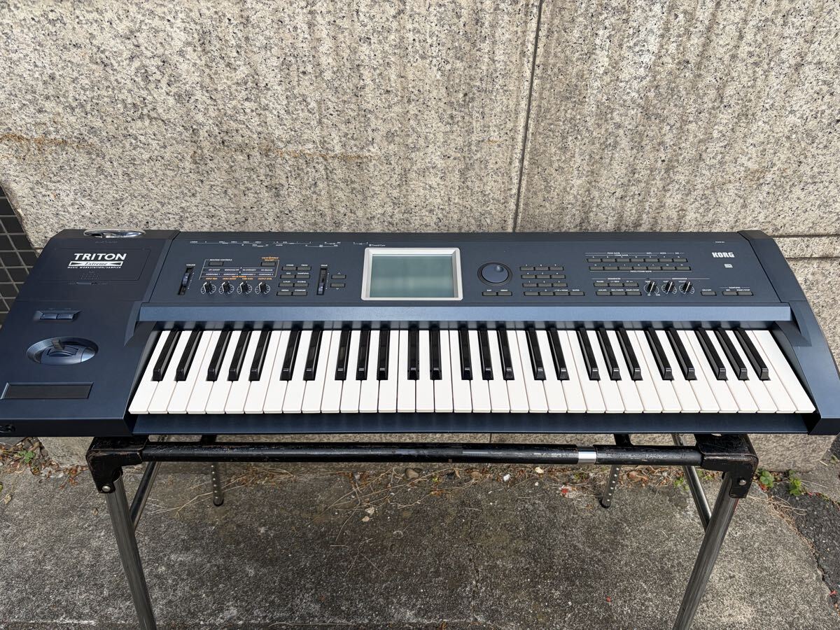 Yahoo!オークション -「korg triton 61」(鍵盤楽器) (楽器、器材)の