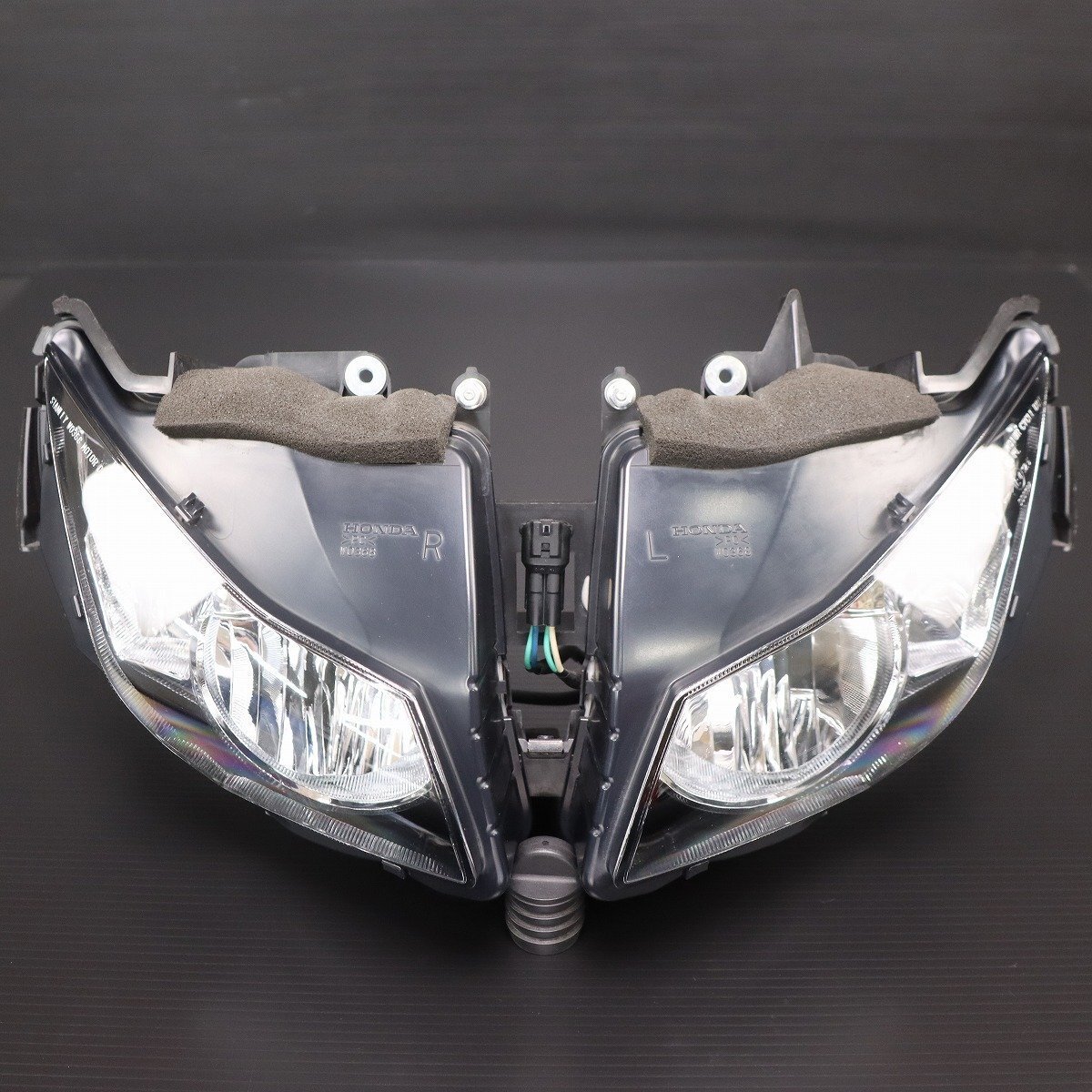 Yahoo!オークション -「cbr1000rr sc59 ヘッドライト」(純正品