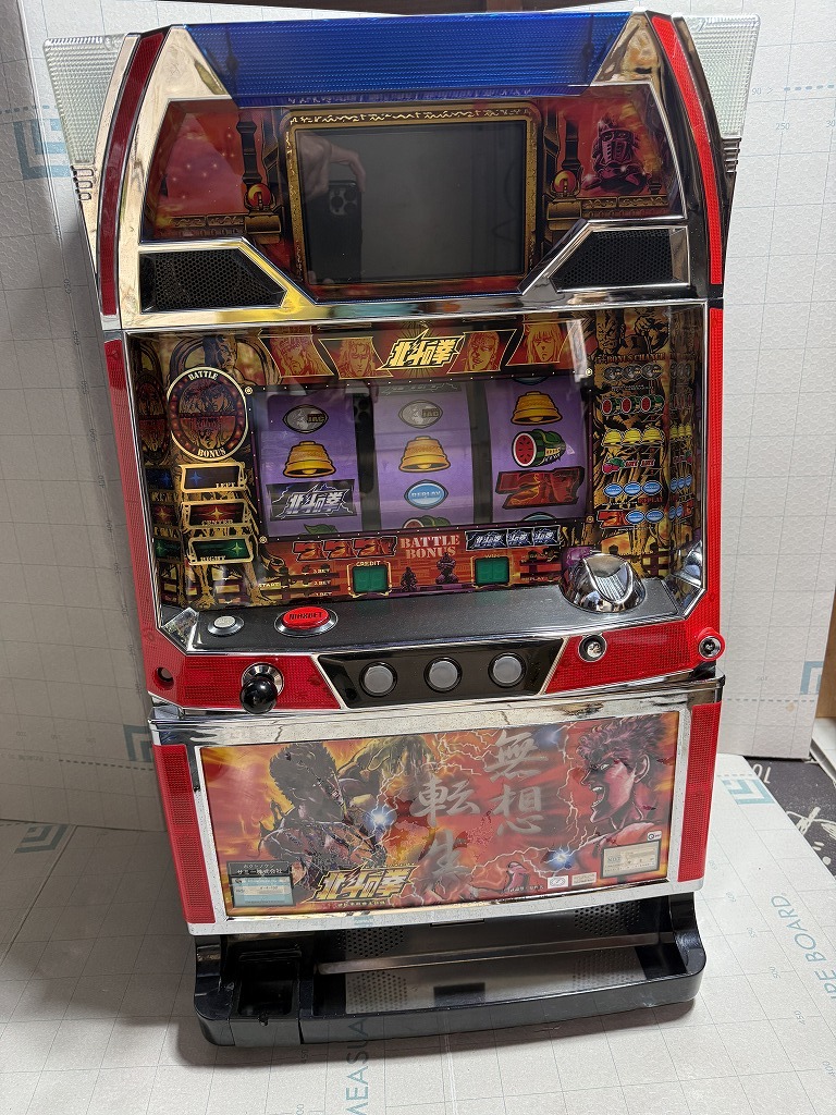 Yahoo!オークション -「北斗の拳 4号機」(パチスロ実機) (パチンコ